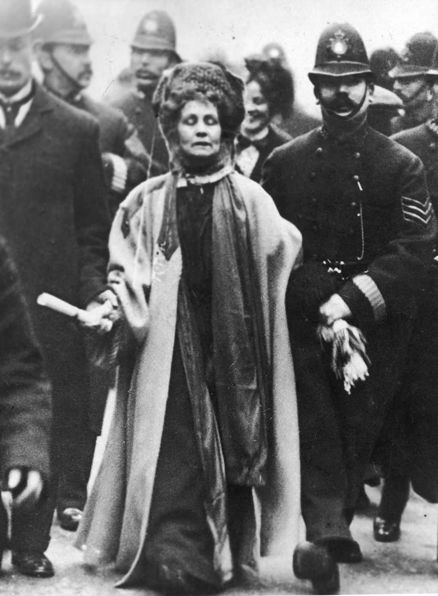Emmeline Pankhurst was born OTD in 1858. At 20, she worked for the women's suffrage movement and at 45, she founded the WSPU. She took a non-militant role as a speaker at rallies – her activism led to many arrests between 1908–1914. 📷96807850©Fotosearch/Stringer, Getty Images