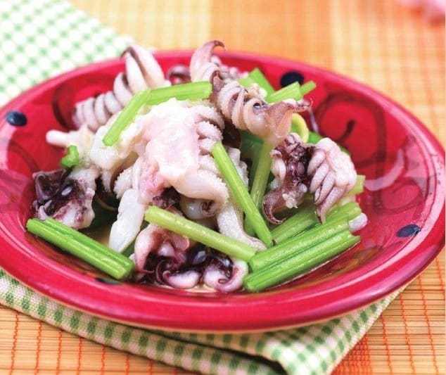 Chinese Fried Squid and Celery Recipe