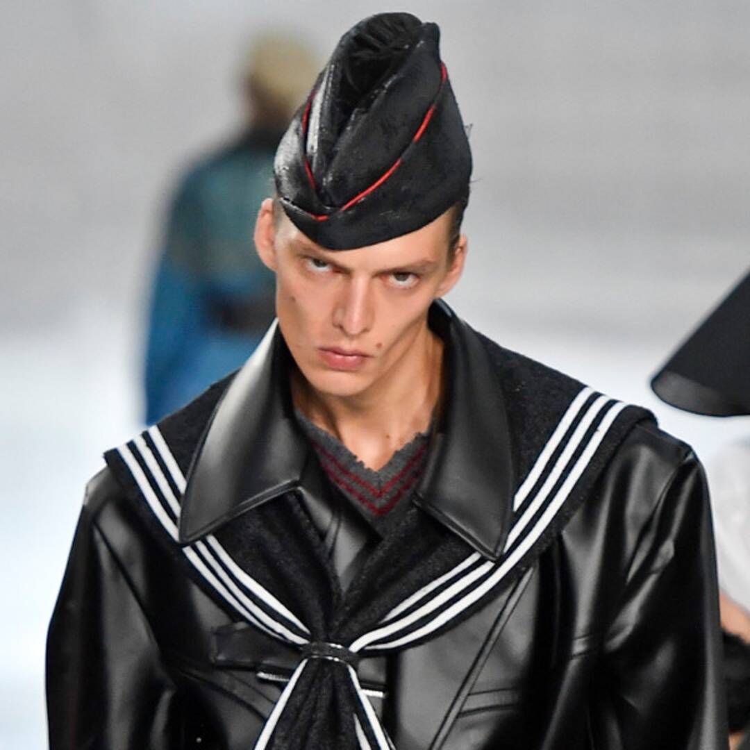 This Runway Model's Epic Paris Fashion Week Strut Has the Internet Going Crazy