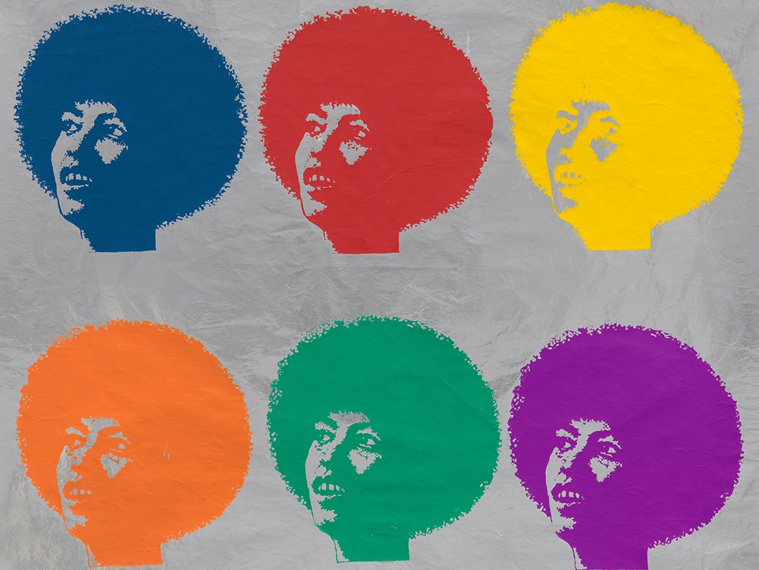 The scholar, educator, and political activist Angela Davis was the nation’s most iconic revolutionary for a generation. Her Afro has always been a symbol of black pride and an example of cultural politics through style. BHM 📷