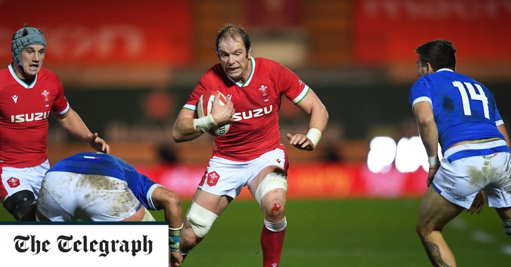Wales survive a scare to comfortably beat Italy and finish a disappointing 2020 on a high