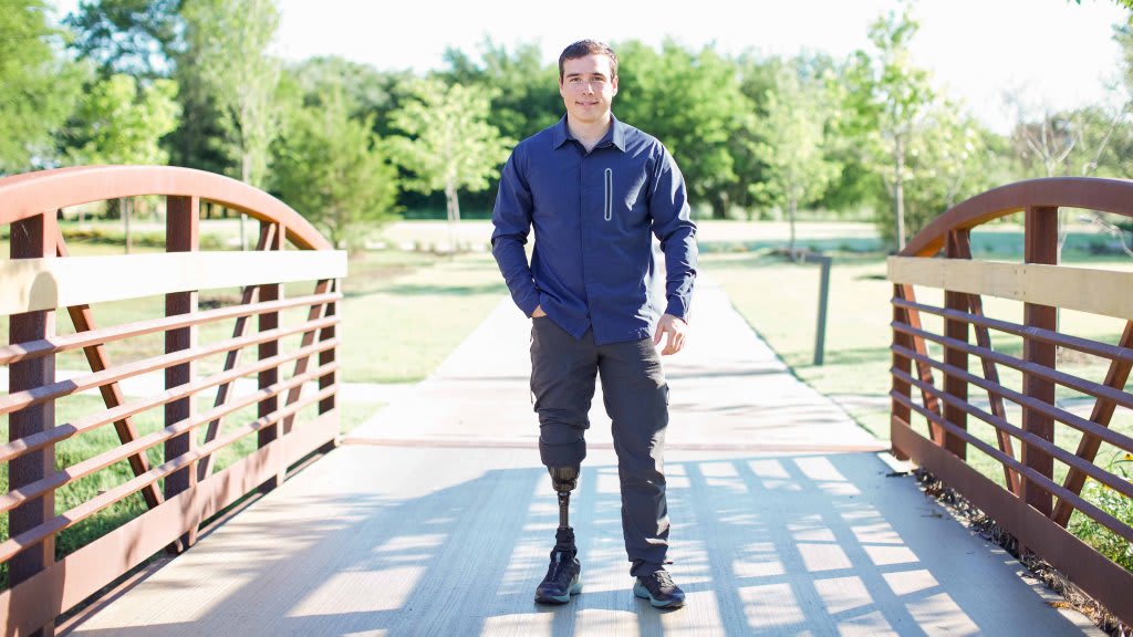 This Wounded Green Beret Got Help in His Recovery. He's Using His Startup to Say Thanks