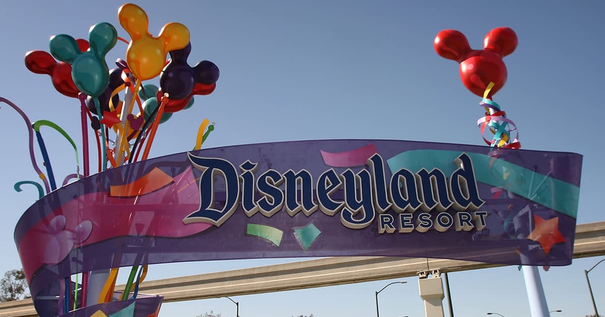 Sad News For Disneyland Pass Holders: The Park Is Canceling Its Annual Passport Program