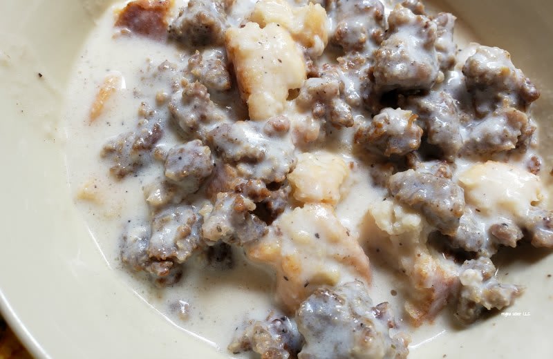 homemade sausage gravy with biscuits