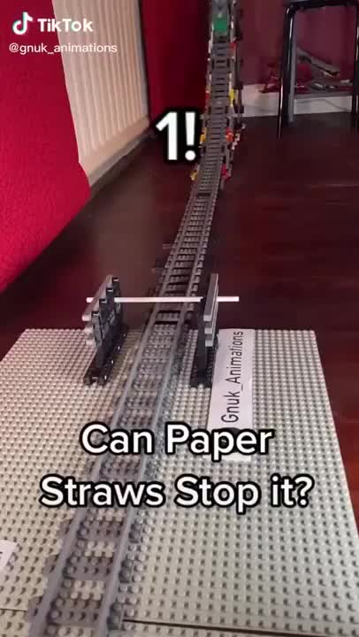 Paper straws vs LEGO train