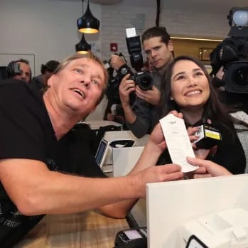 First legal weed sold in Canada