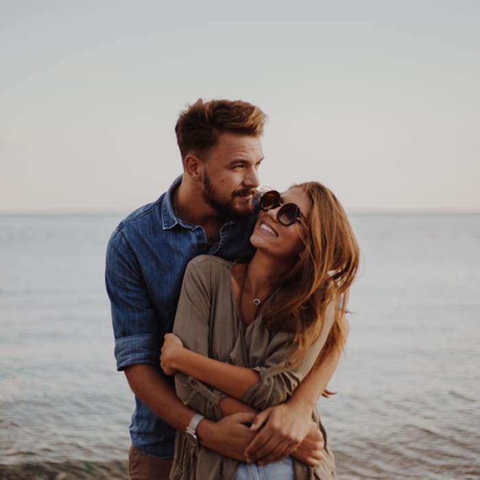 Are You Rushing Your New Relationship? 10 Signs You're Moving Too Fast