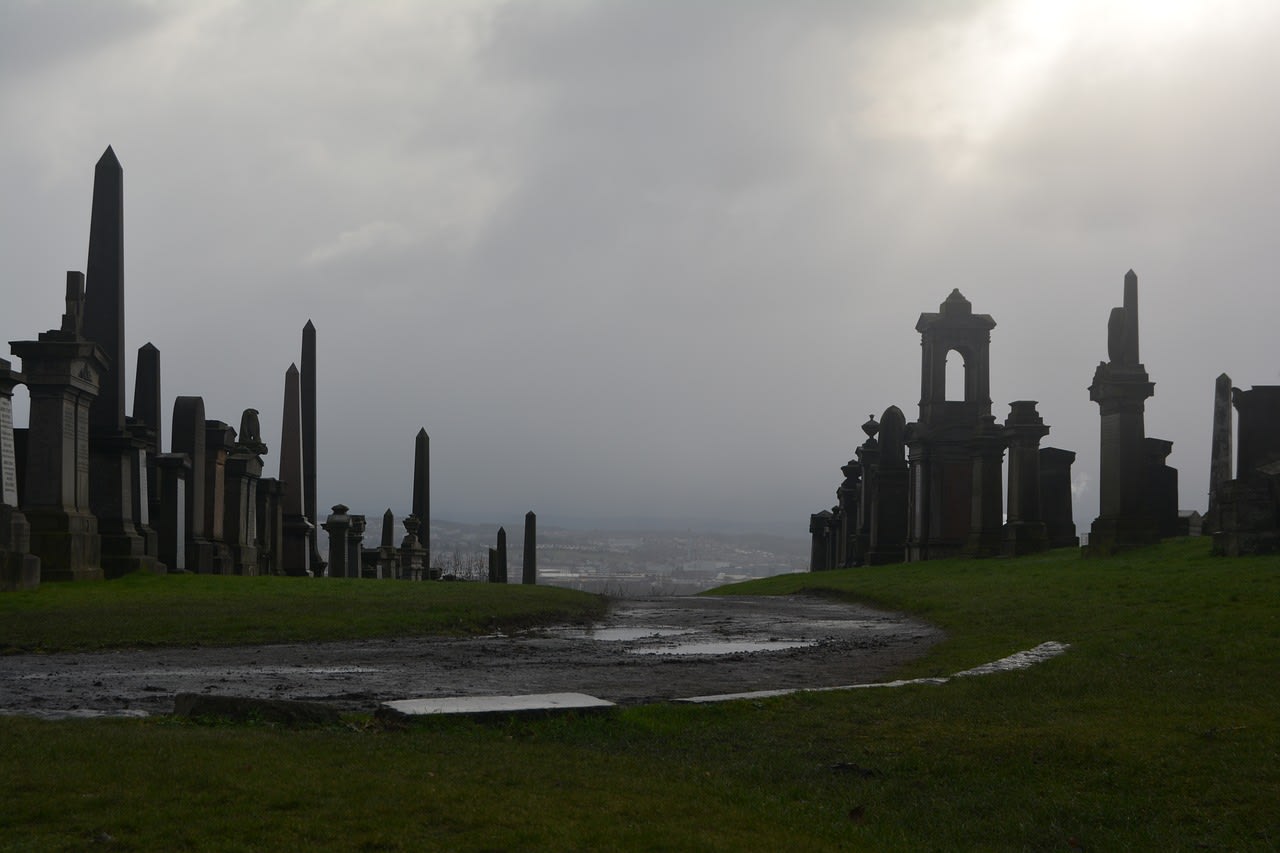 27 Haunted Places In The UK To Visit