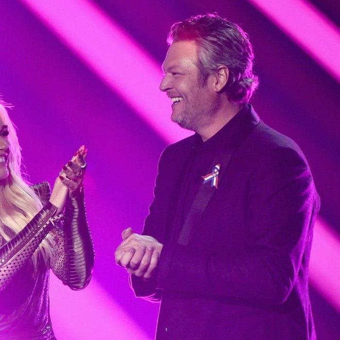 Blake Shelton Declares His Love For Gwen Stefani On Stage