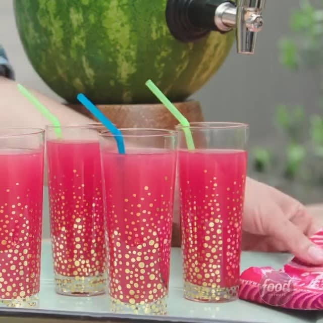 Turn your watermelon into a KEG this summer and never turn back 🍉🍉 Get the Watermelon Punch recipe: