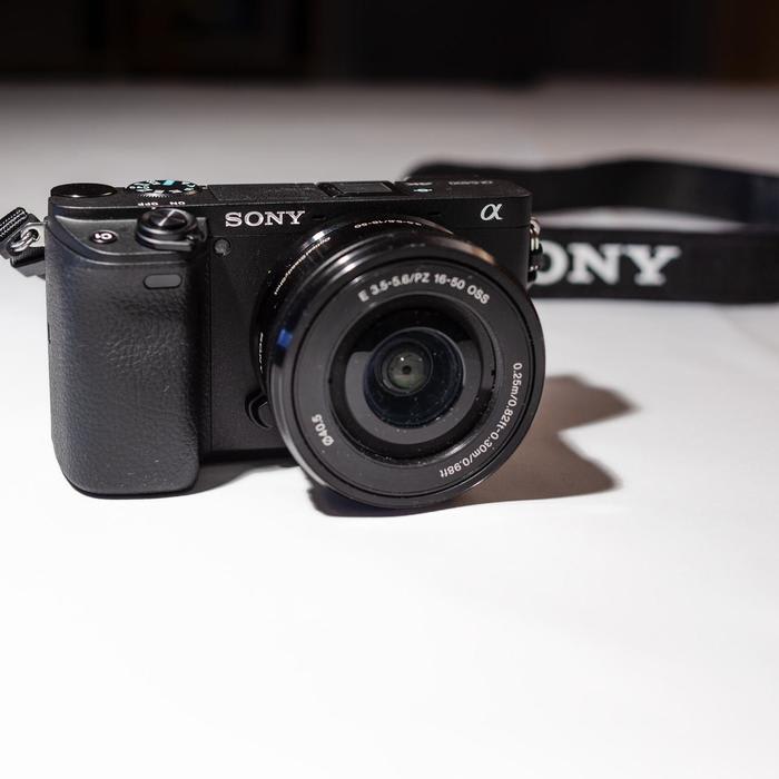 Sony A6400 Review: a mid-range camera with a professional focus