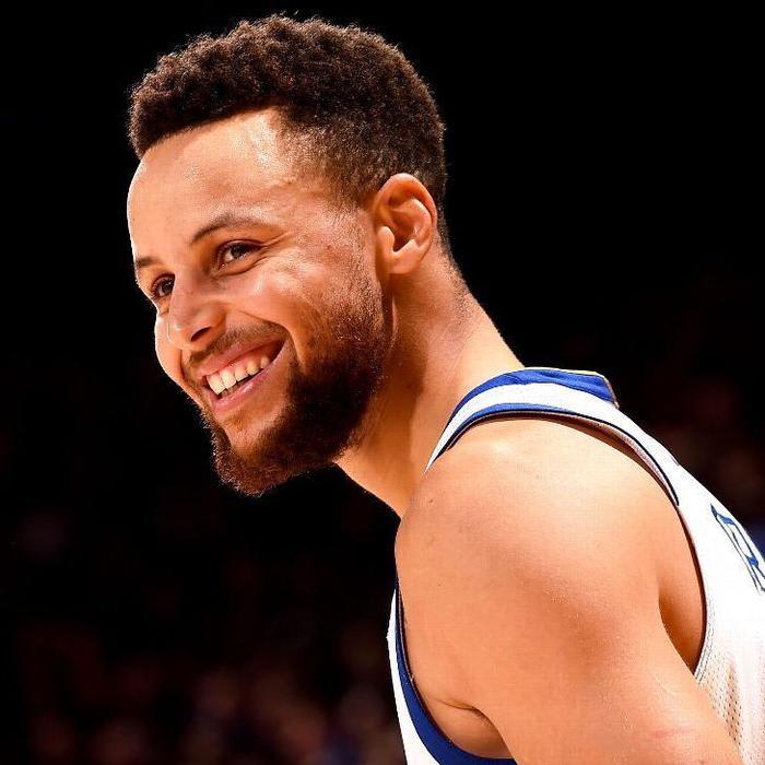 How Steph Curry leads like no other NBA superstar