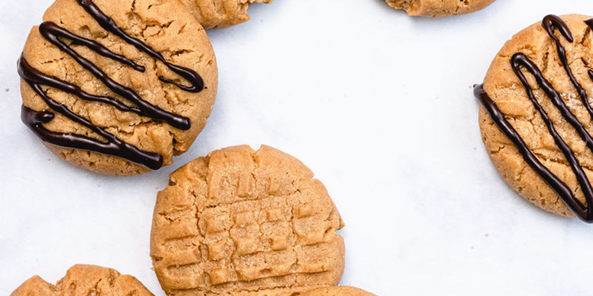 10 Vegan Holiday Cookies Even Non-Vegans Will Love