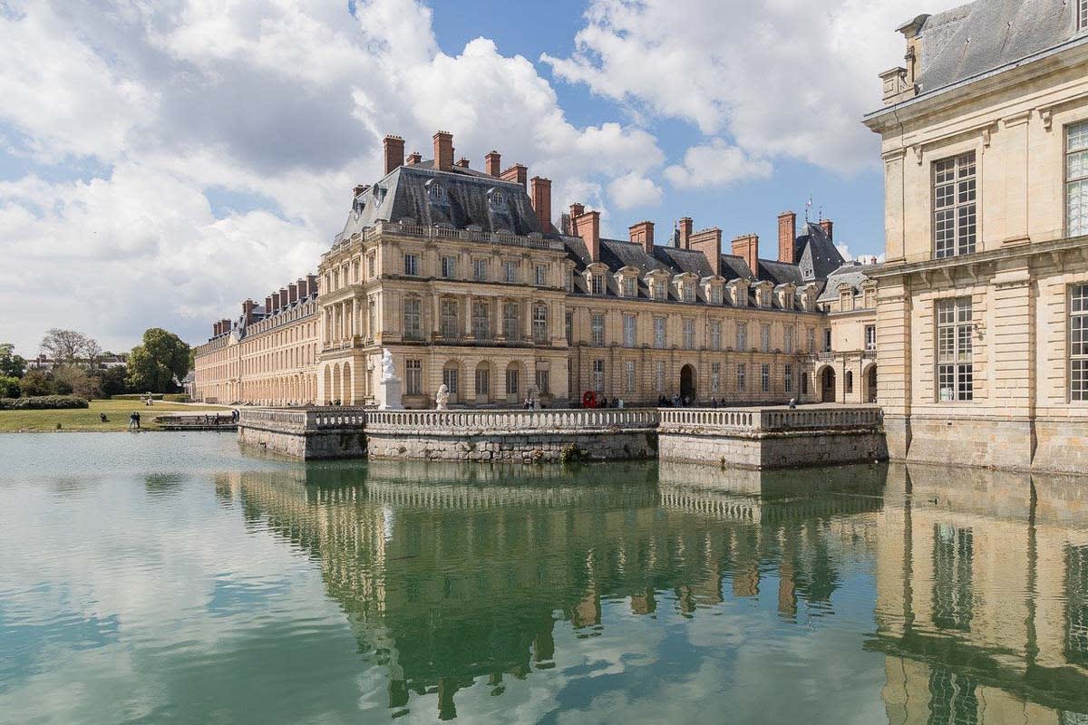 20 Spectacular European Palaces You Must See