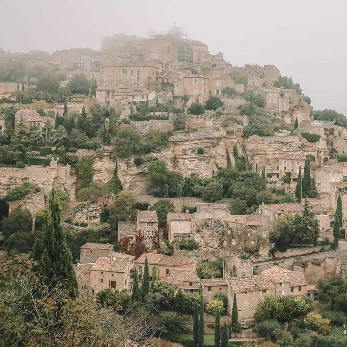 The Absolutely Beautiful Villages Of Gordes and Roussillon In Provence, The South Of France