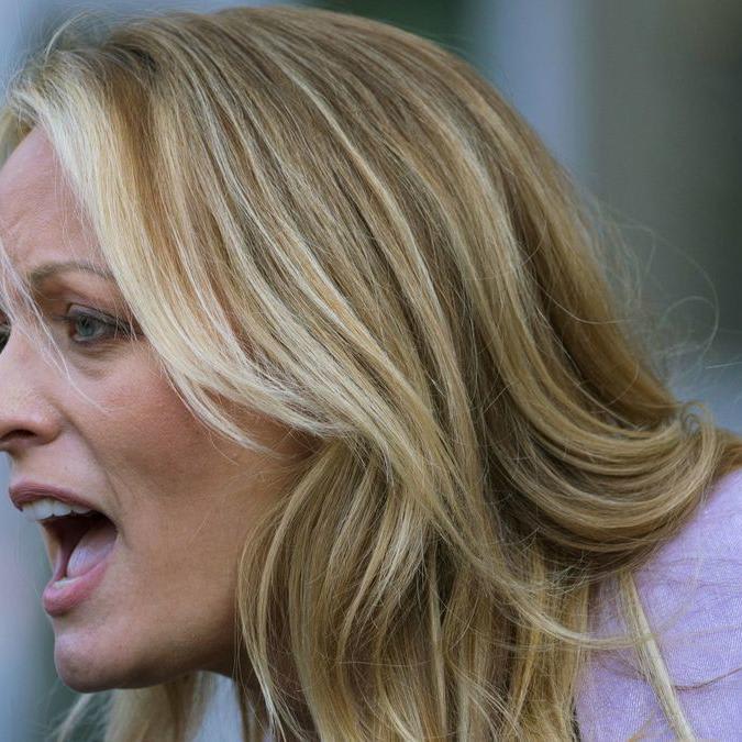 Judge dismisses Stormy Daniels' defamation suit against Trump, orders her to pay his legal fees - Los Angeles Times