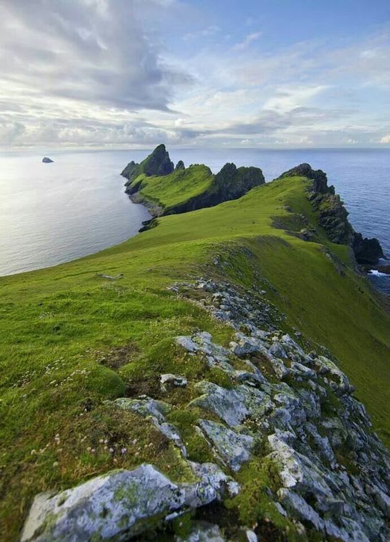 The Dragons Tail, Scotland: | Nature, Landscape, Scenery