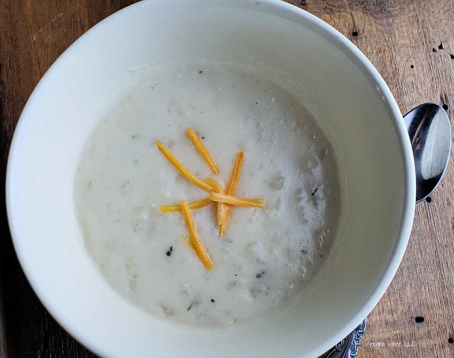 how to make herb potato soup