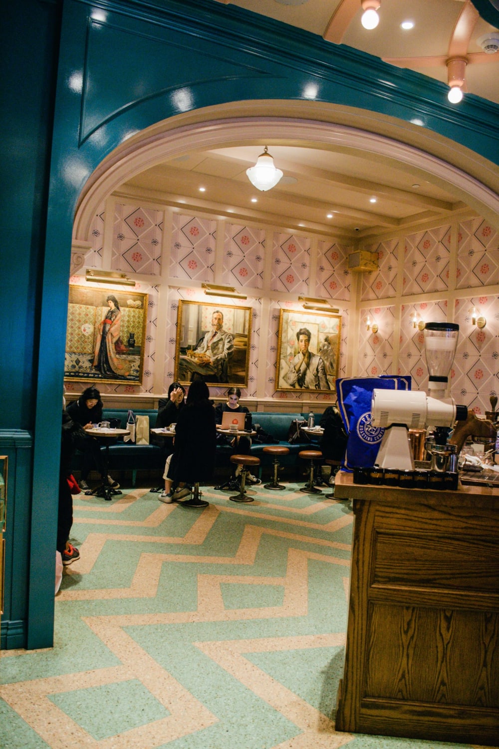 Pretty Cafes: Our Review of Felix Roasting Co in Manhattan New York