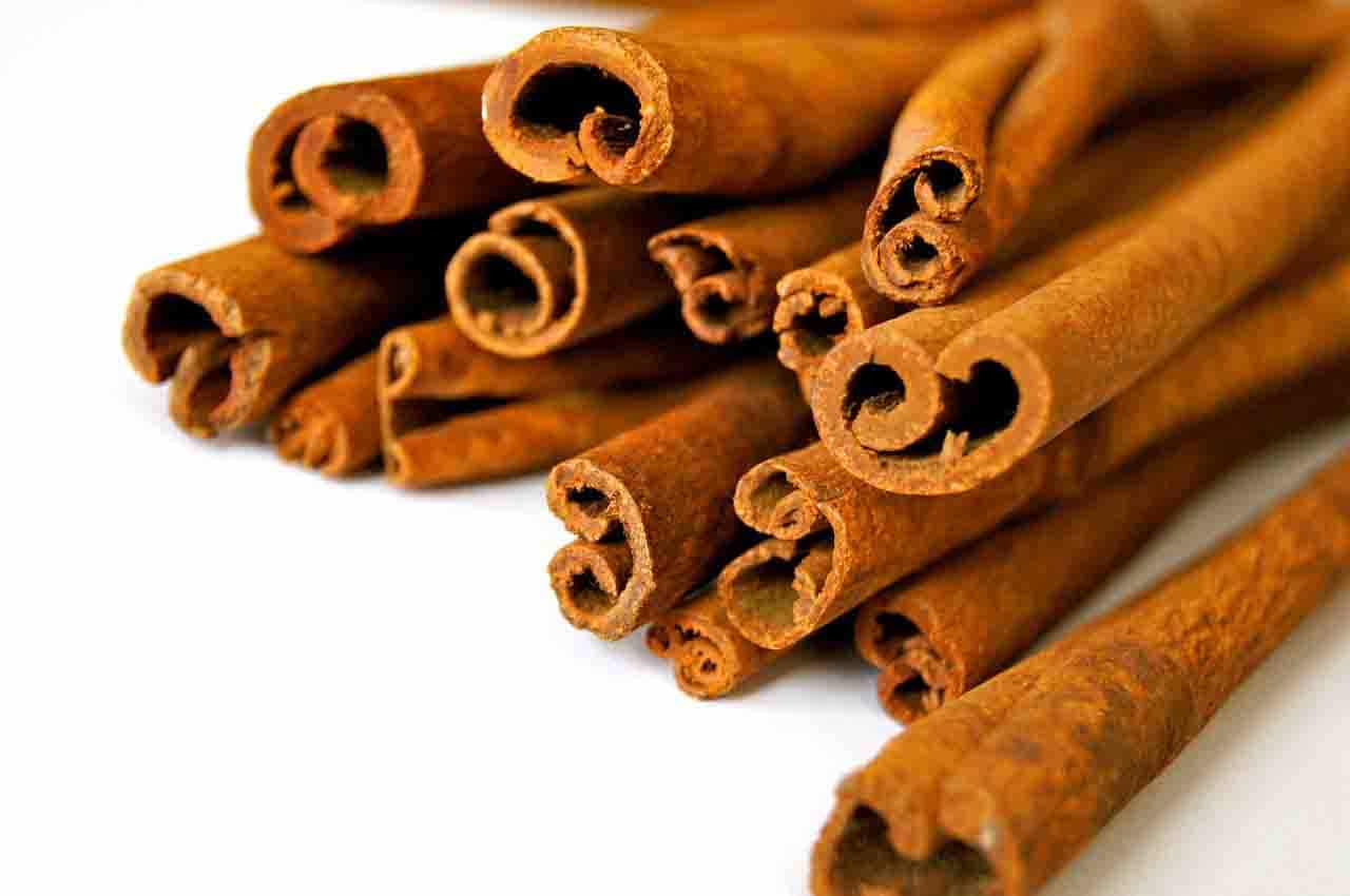 4 Four Extremely Underrated Cinnamon Benefits