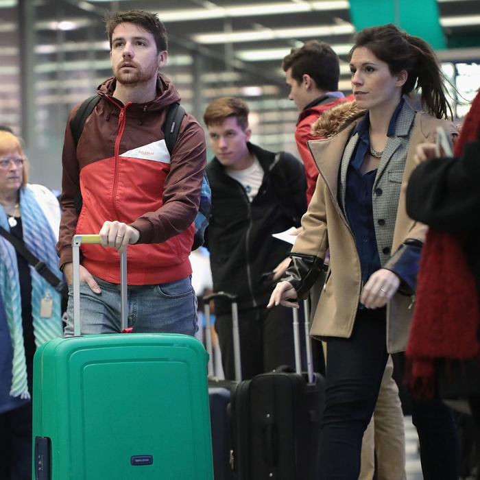Growing consensus: Thanksgiving will be busiest ever for air travel