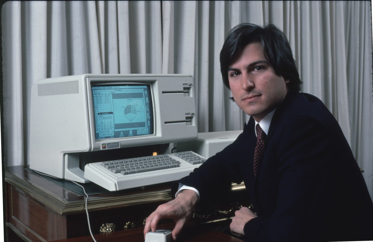 In 1985, Steve Jobs made these eerily accurate predictions about the future of tech
