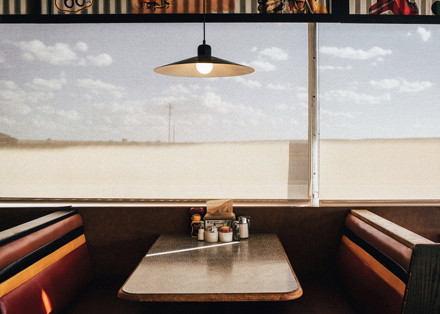 American Diners, captured by Arnaud Montagard - EverythingWithATwist
