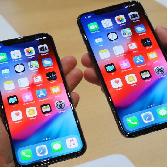 The iPhone XS and XS Max Review: Big Screens That Are a Delight to Use