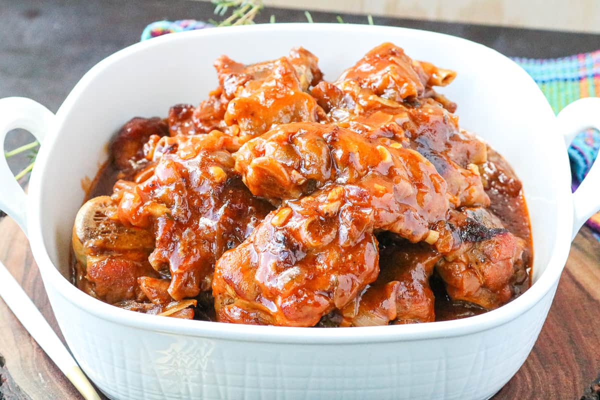 Delicious Smothered Turkey Wings Recipe
