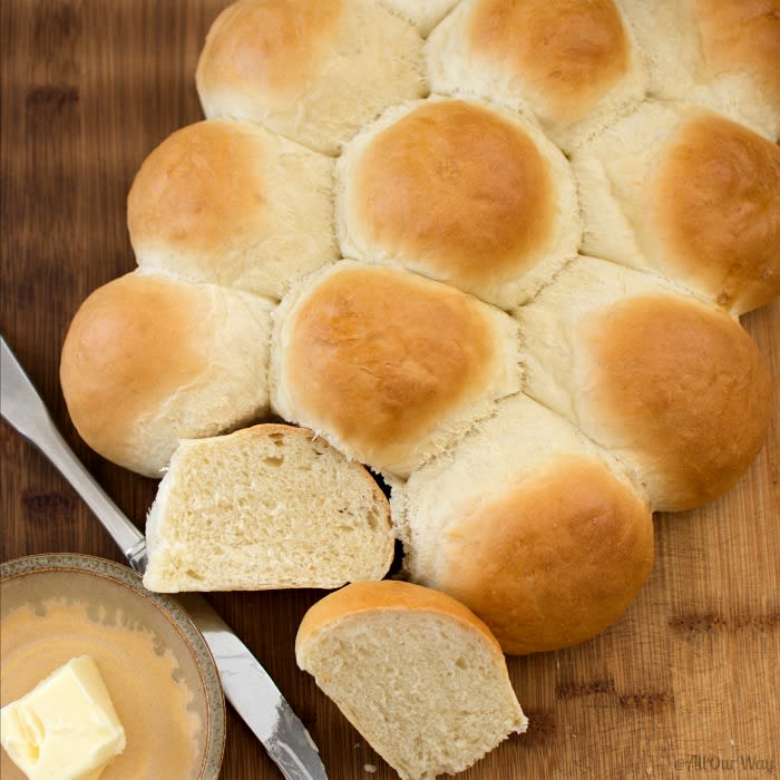 3 Hour Quick Dinner Rolls Light Delicious Yeast Buns