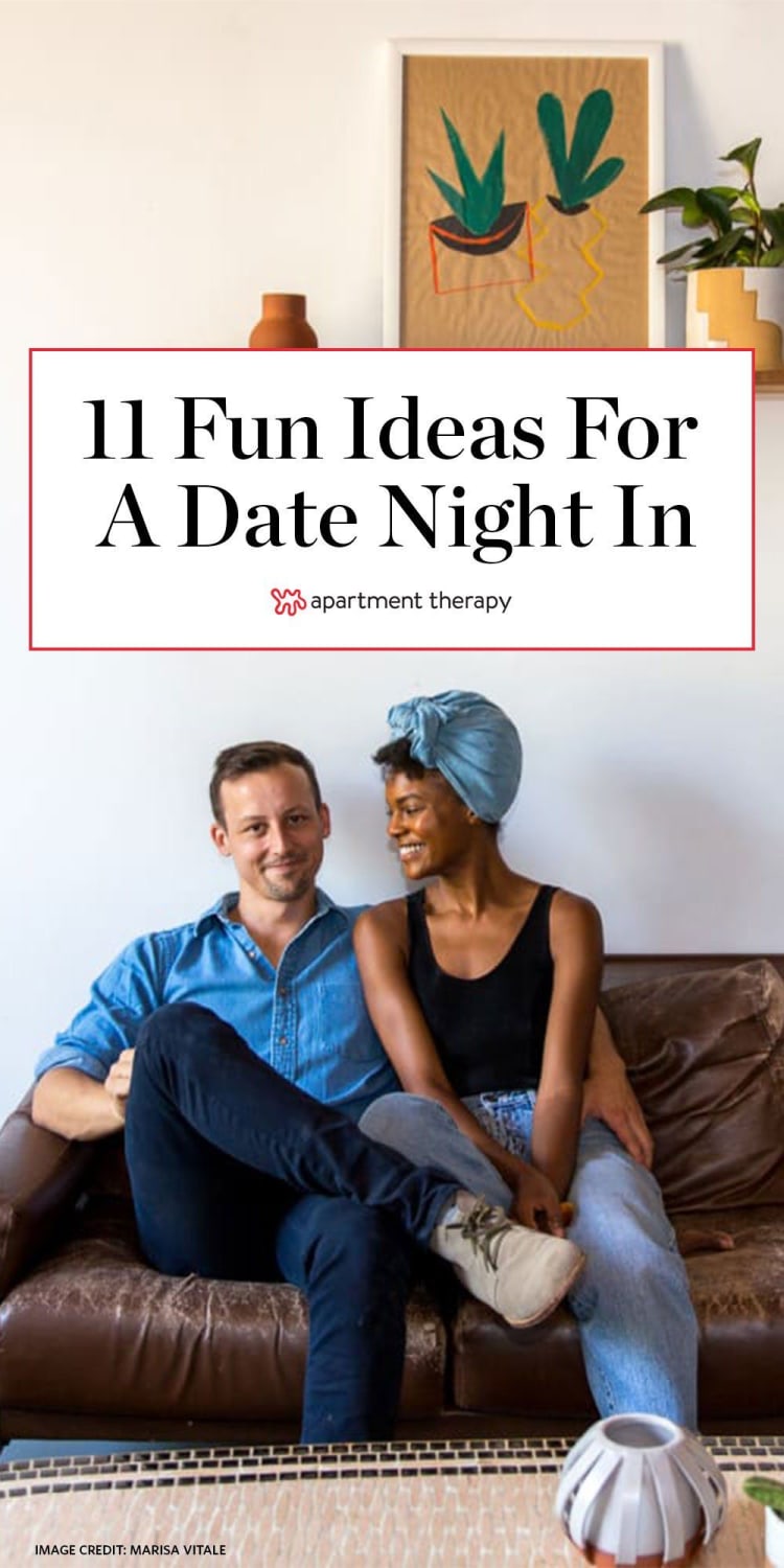 11 Ideas For a Fun and Perfect Date Night In