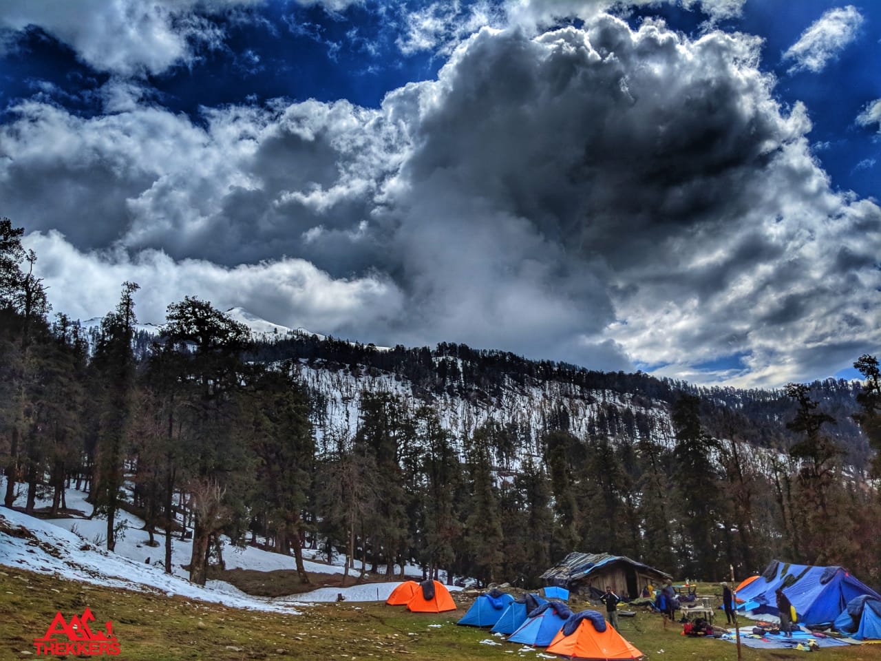 Kedarkantha Trek - Winter Trekking Tour in Indian Himalayas
