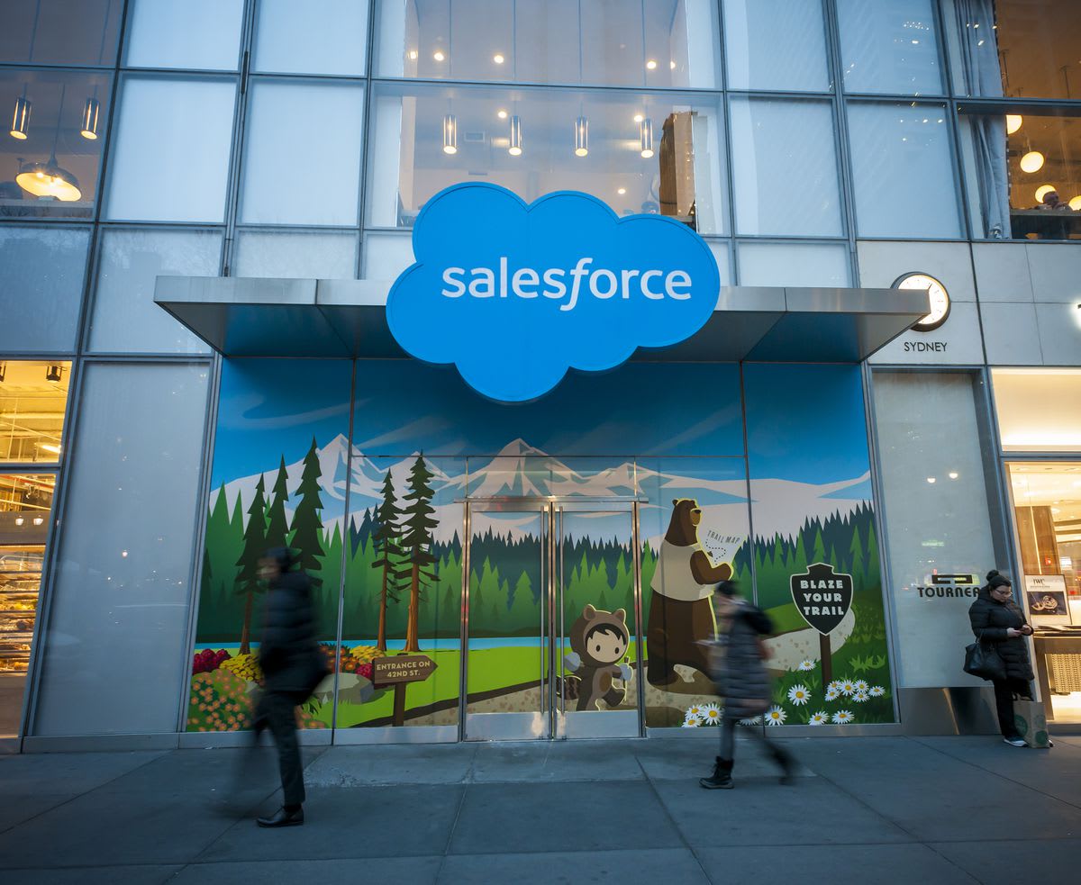 Salesforce to buy work chat service Slack for $27.7 billion