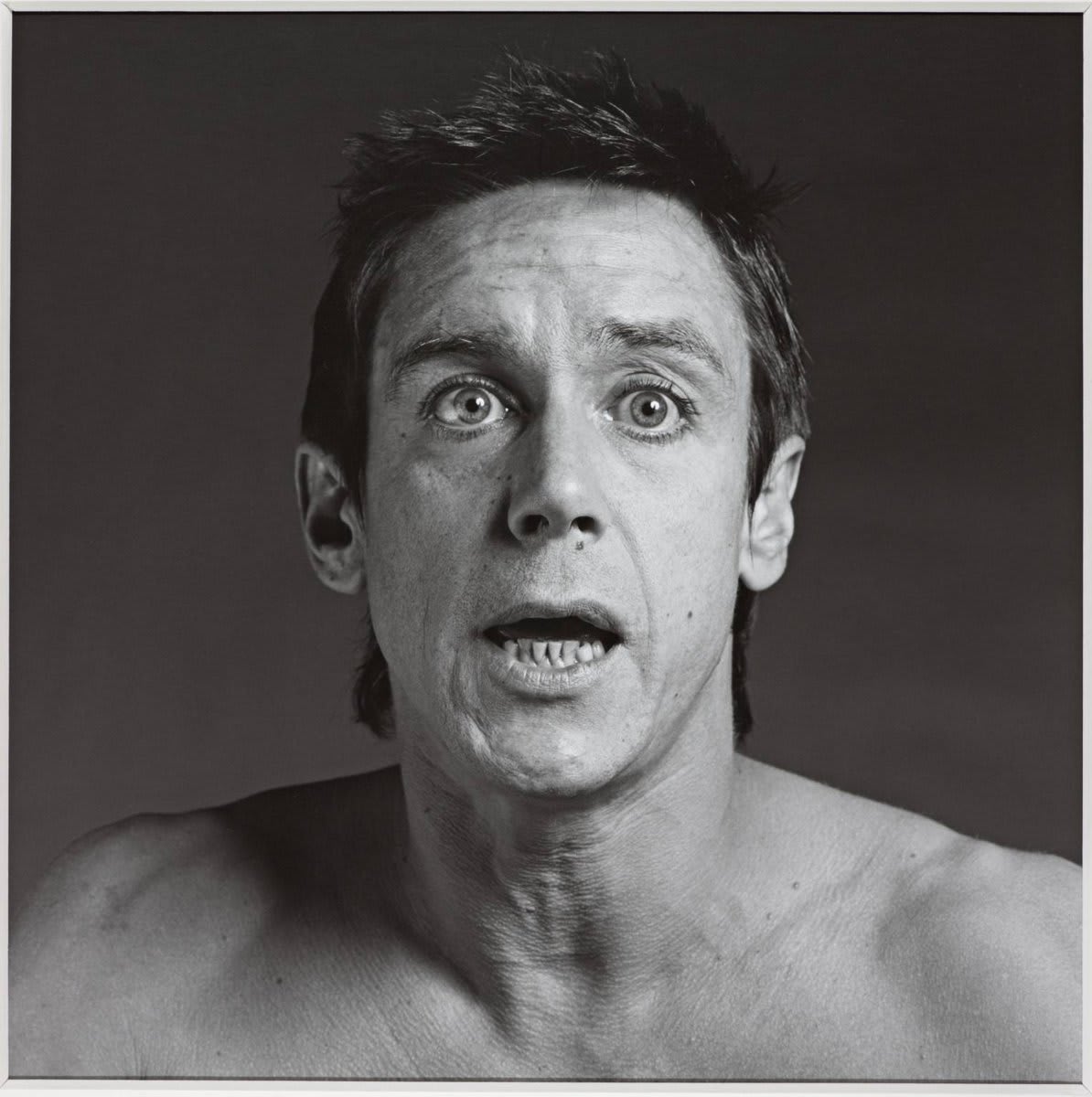 Happy birthday Iggy Pop! 🎈 This image was taken in 1981 by Robert Mapplethorpe, a photographer famed for his timeless portraits that ooze the character of the sitter.