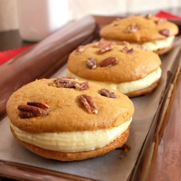 Carrot Cake Whoopie Pie Recipe: Must-Try Delicious Dessert