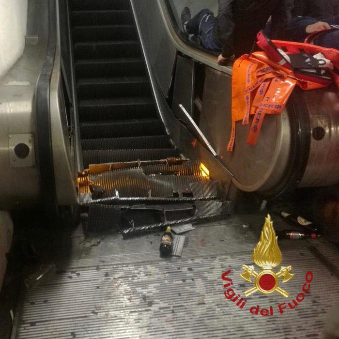 Rome escalator accident injures 20 Russian soccer fans