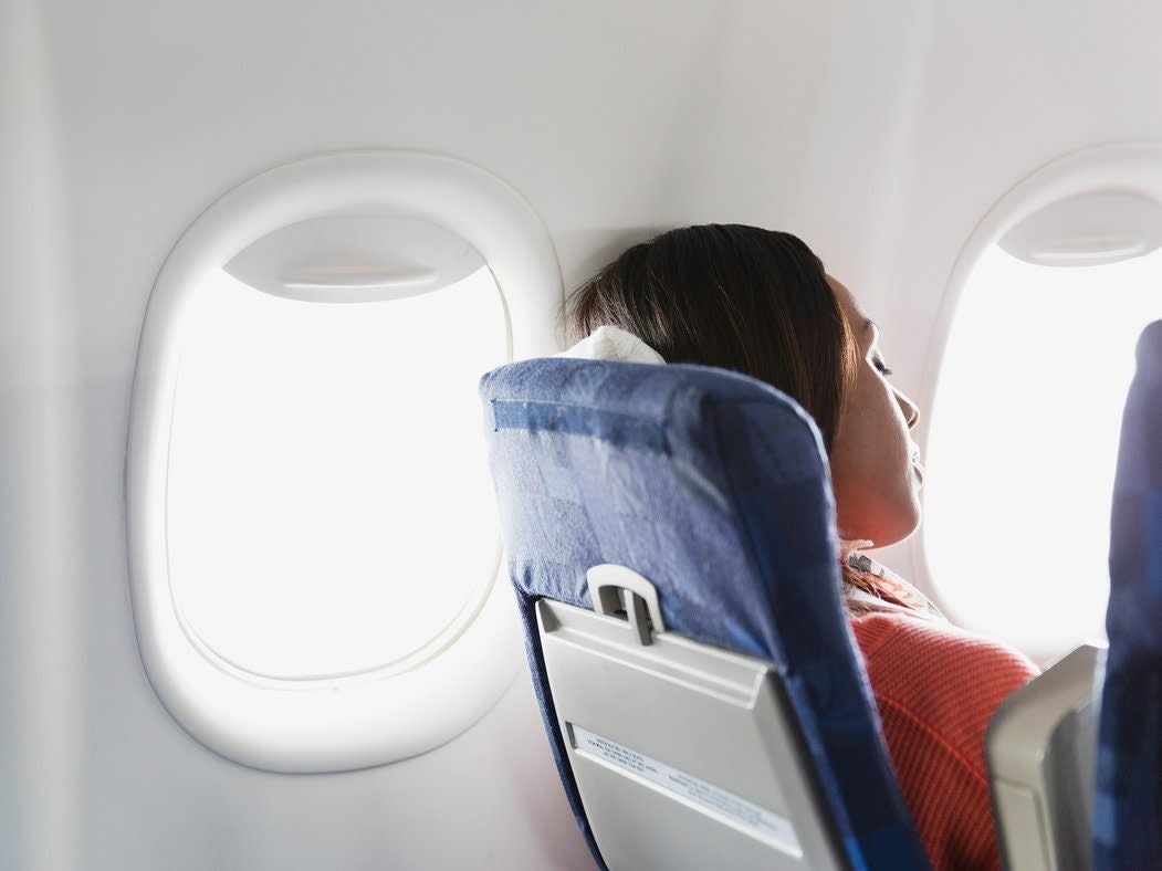 11 Tips for Sleeping Well on a Plane