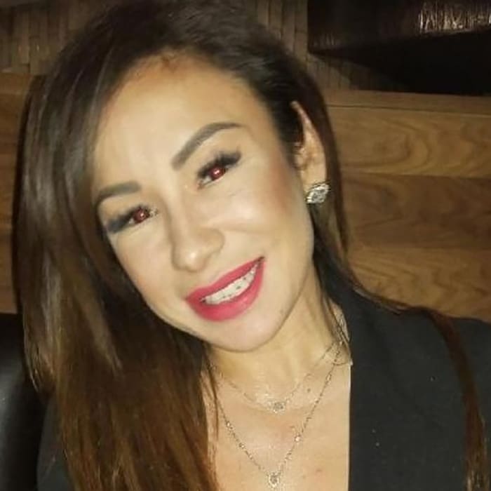 36-Year-Old Texas Woman Is on Life Support After Going to Mexico for Plastic Surgery