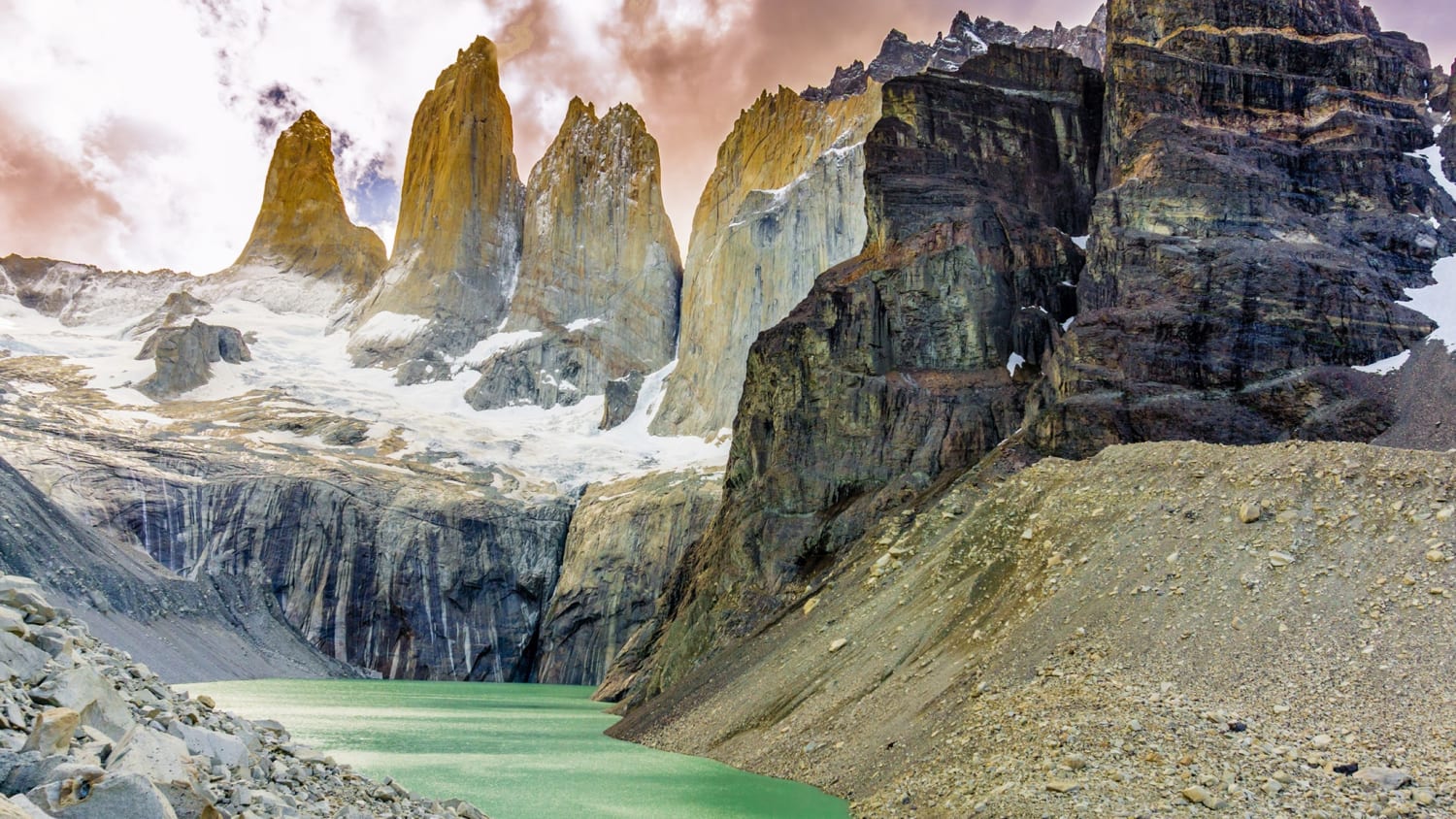 15 Most Beautiful Places in Chile