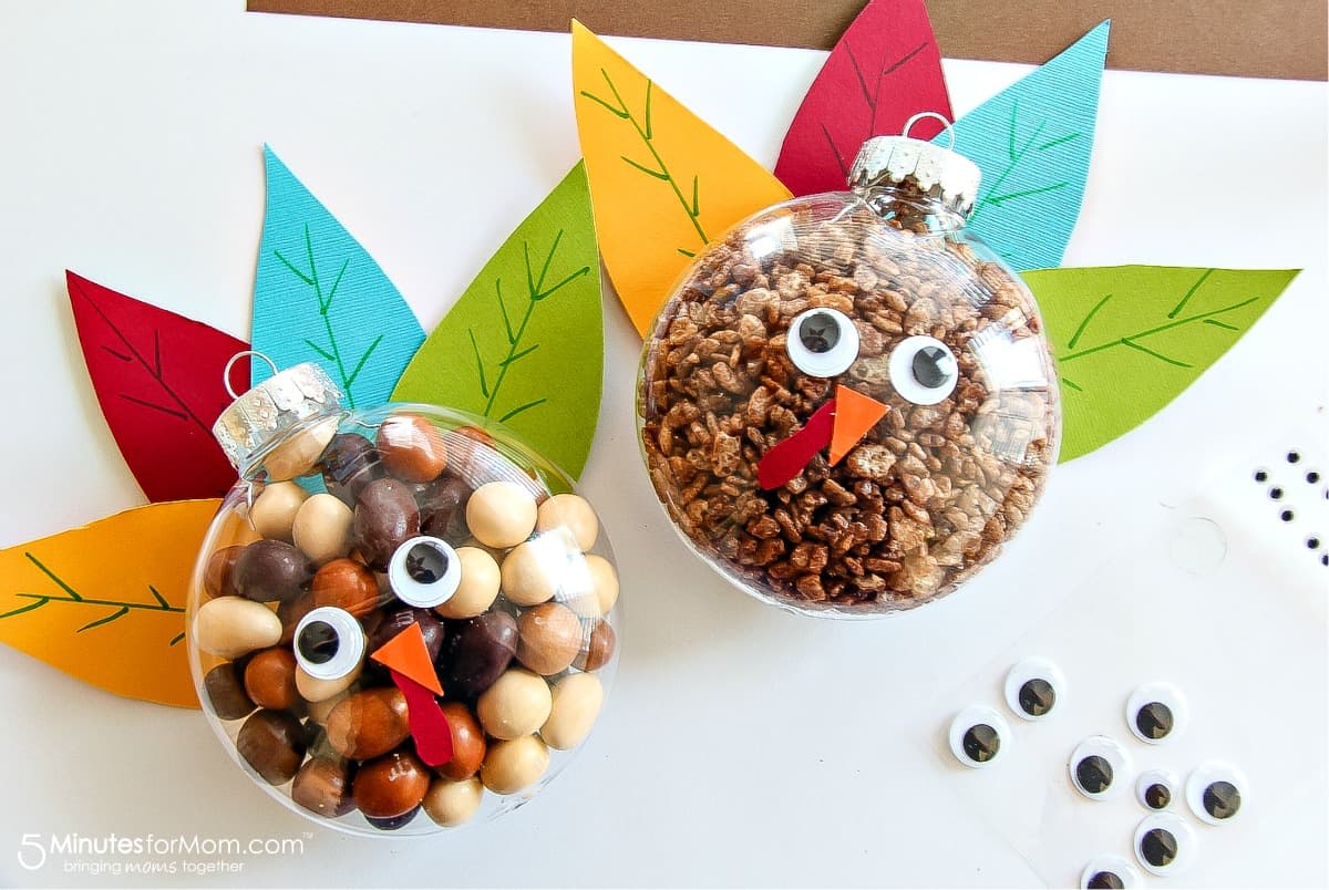 DIY Turkey Ornaments - Easy Thanksgiving Craft