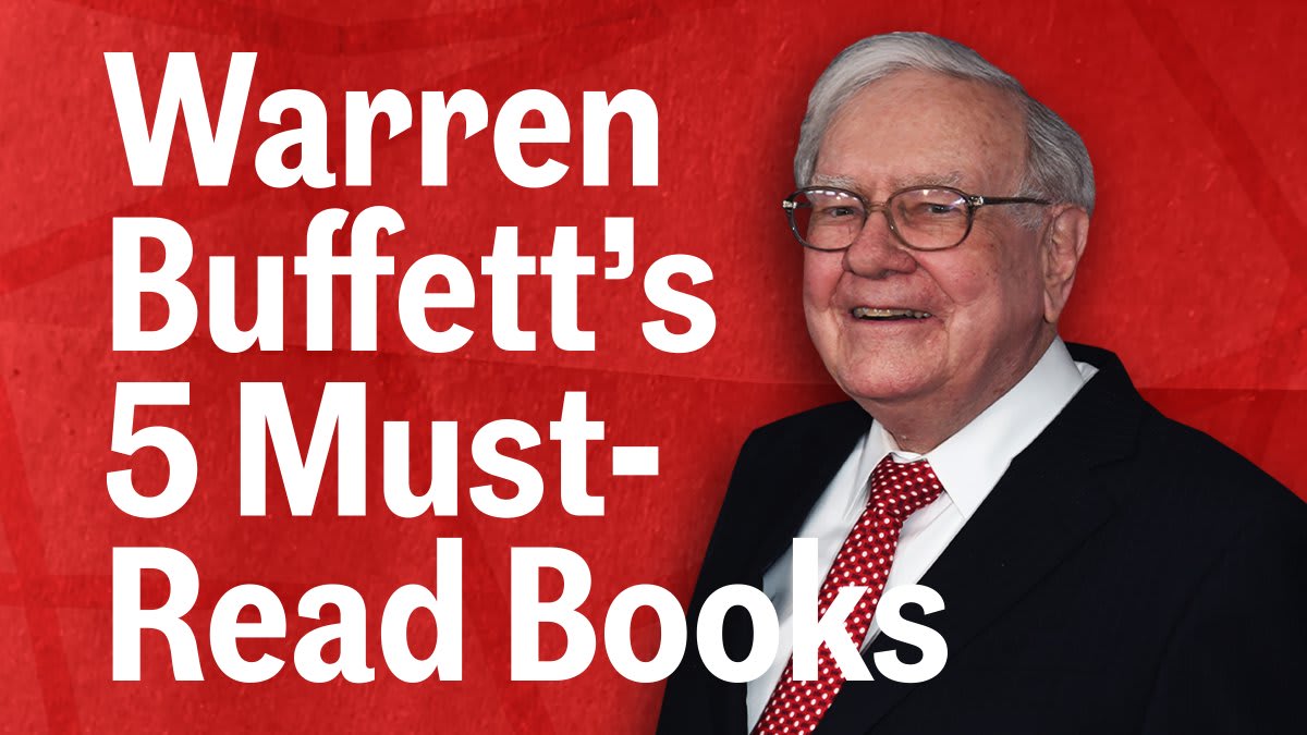 Add these Warren Buffett-recommended titles to your reading list.