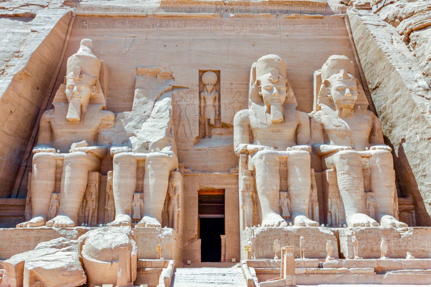 A Guide to Planning Your Visit to Abu Simbel, Egypt