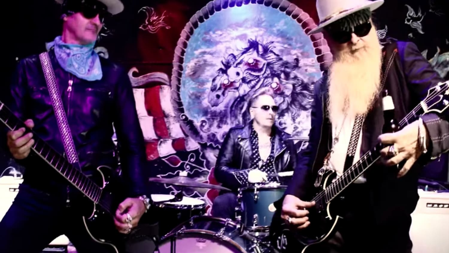 Billy Gibbons Lights Up a Classic Honky-Tonk in New 'My Lucky Card' Video