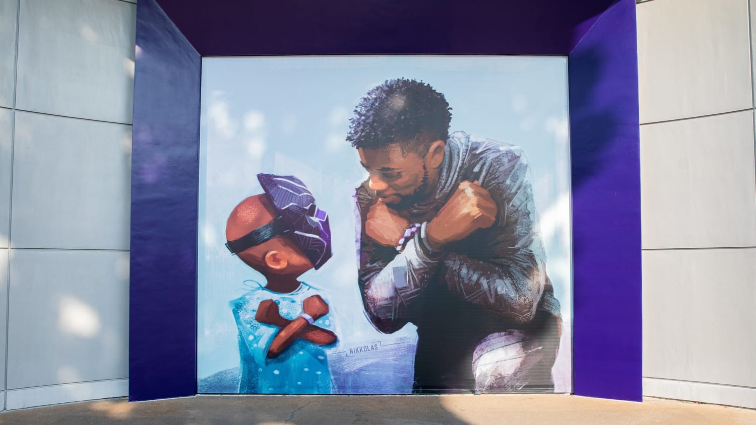 Wakanda Forever, the new mural dedicated to Chadwick Boseman