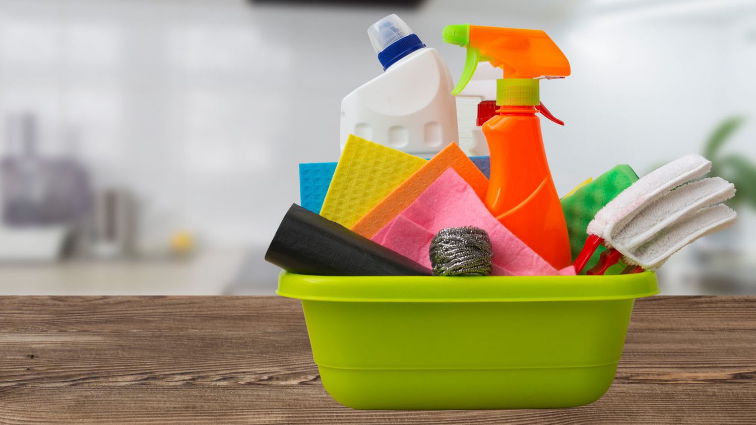 5 Dangerous Mistakes to Avoid When Using Cleaning Products