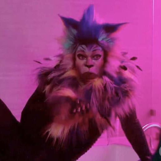 Crazy Ex-Girlfriend Does Cats as Only Crazy Ex-Girlfriend Can