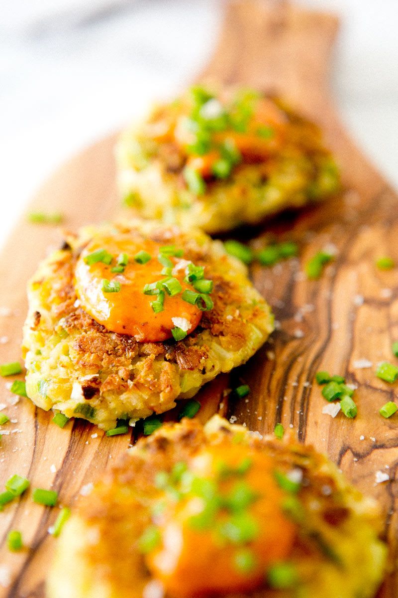 chickpea cakelets with harissa aioli | Recipe | Vegan side dishes, Food, Whole food recipes