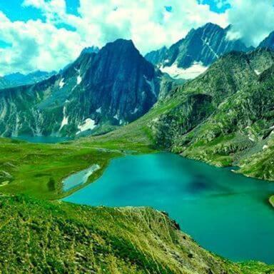 Kashmir Great Lakes Trek: Trek to the 5 Alpine Lakes of Himalayas
