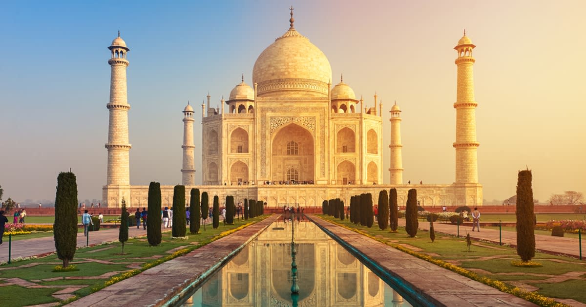 5 Incredible Facts About the Taj Mahal, an Icon of India