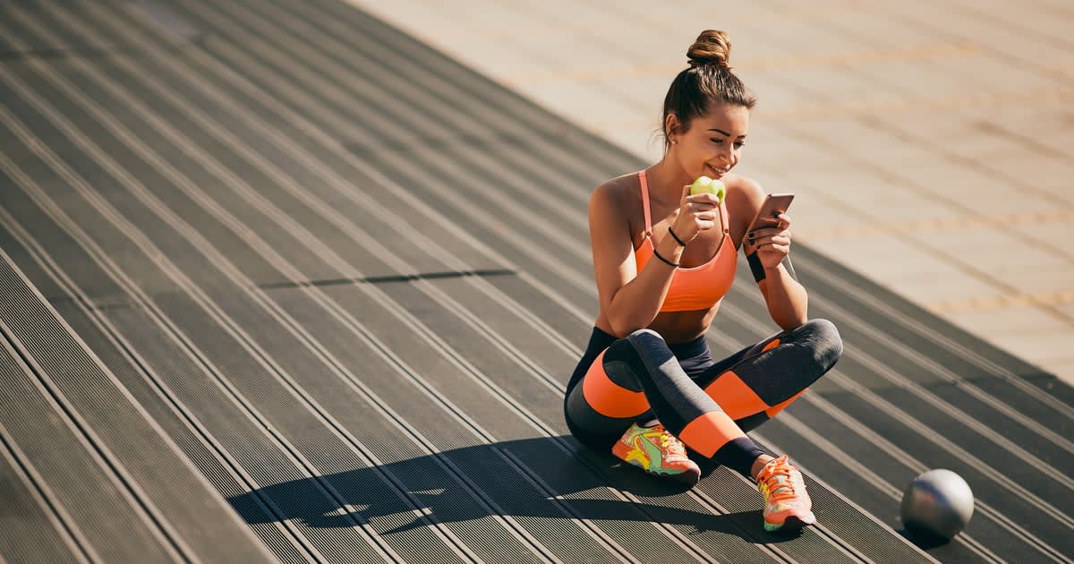 You Shouldn't Eat Just Anything After a Workout If You Want to Lose Weight — 2 Experts Explain